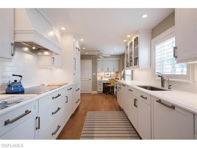 The Gramercy: kitchen