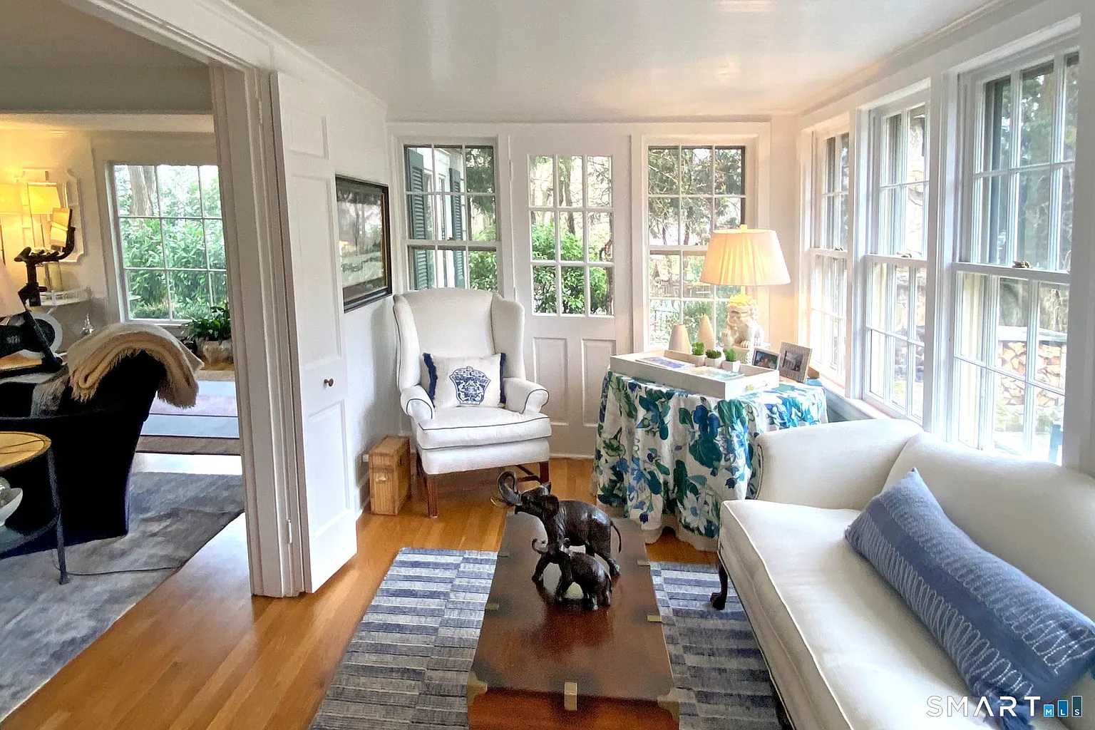 A furnished porch in Westport
