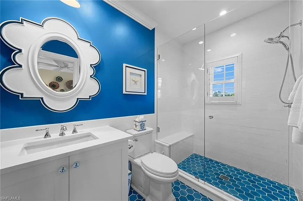 Windward: blue bathroom