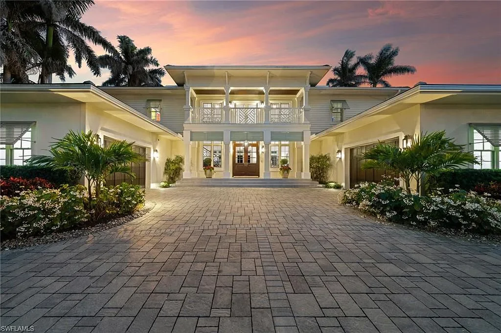 Windward: exterior evening
