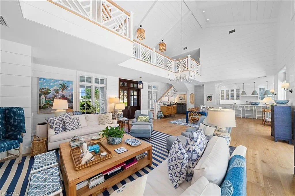 Windward: living wide