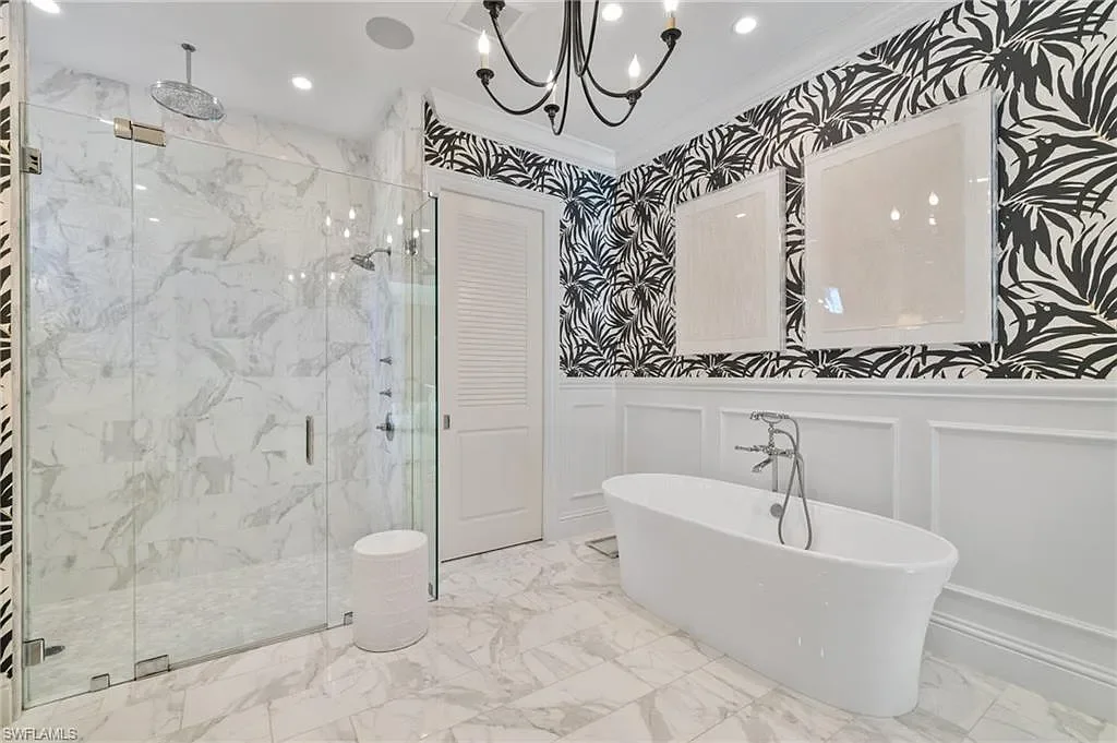 Windward: primary bathroom